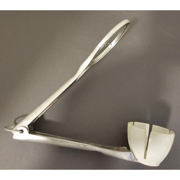 Vintage Nevco Aluminum Hard Boiled Egg Slicer - 7" (inches) long - Made in Japan - Picture 5 of 5